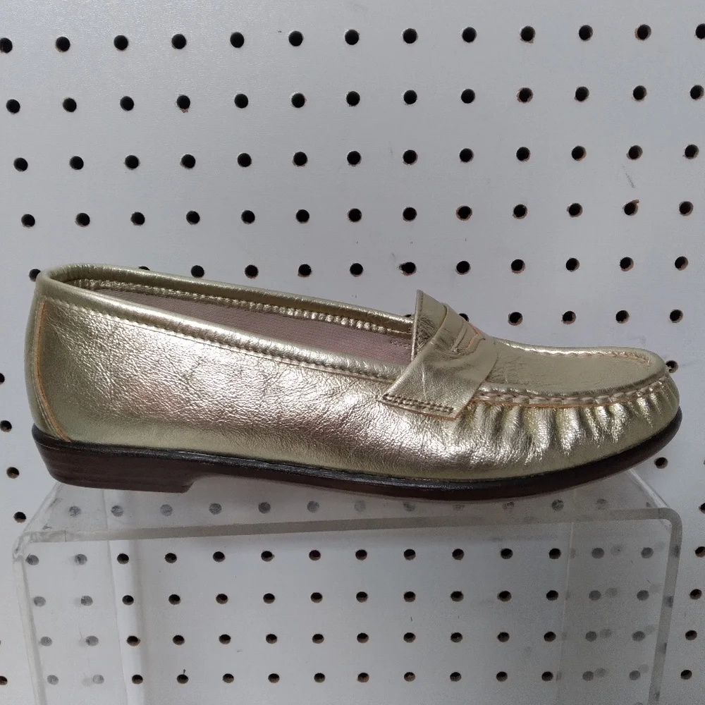SAS Women's Comfort Loafers Leather Shoes Gold Flat Made In USA 🇺🇸 Sz 8 - Picture 3 of 15